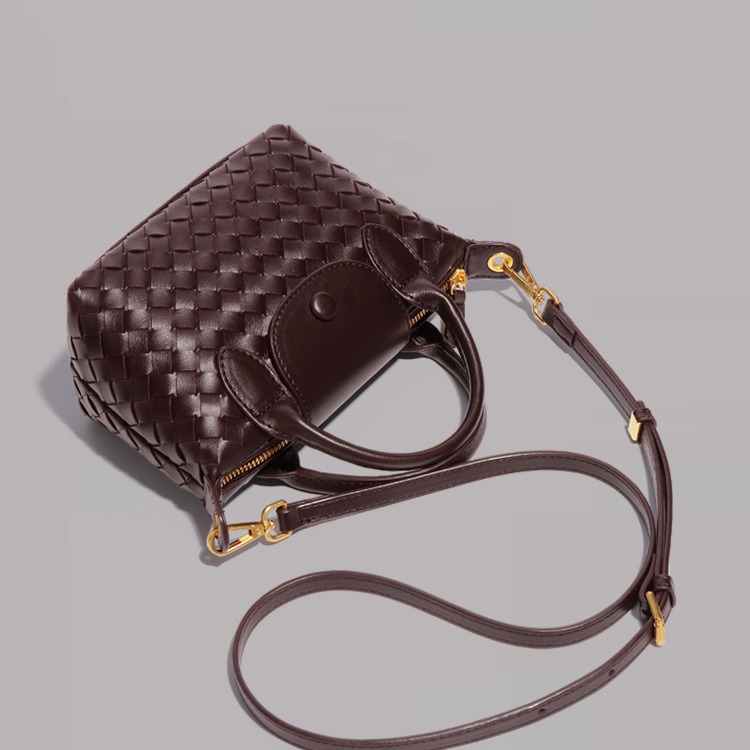 grape purple woven shoulder bag stylish dumpling bag, simple and versatile crossbody for women grape purple woven shoulder bag stylish dumpling bag, simple and versatile crossbody for women