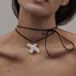 fashion white peace dove pendant necklace earrings for women vintage metal geometric round ear hoop jewelry gift Fashion White Peace Dove Pendant Necklace Earrings for Women Vintage Metal Geometric Round Ear Hoop Jewelry Gift
