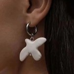fashion white peace dove pendant necklace earrings for women vintage metal geometric round ear hoop jewelry gift Fashion White Peace Dove Pendant Necklace Earrings for Women Vintage Metal Geometric Round Ear Hoop Jewelry Gift 4