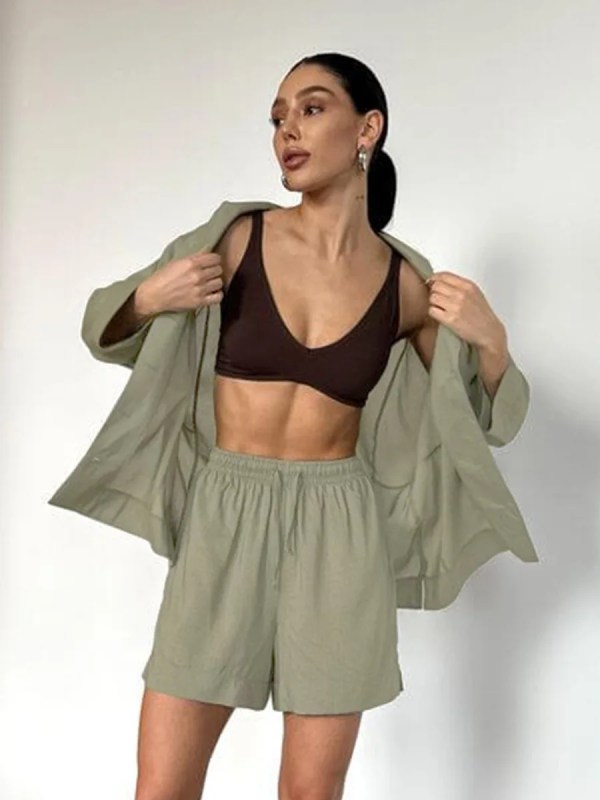Bornlads Women's Cotton Casual Shorts Set Solid Color Lapel Long Sleeve Shirt Elastic Waist Shorts Outfit Daily Vacation Wear 3