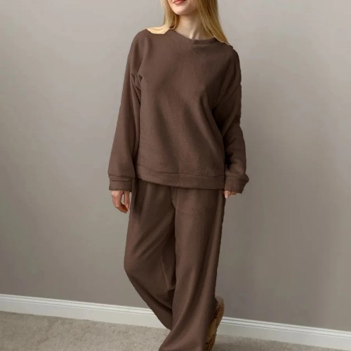 bornlads o neck long sleeved long pants pajama set 2025 autumn winter new flannel pajama set women's casual home furnishings Bornlads O-Neck Long Sleeved Long Pants Pajama Set 2025 Autumn Winter New Flannel Pajama Set Women's Casual Home Furnishings