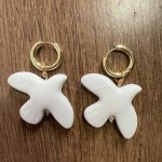gold-earings