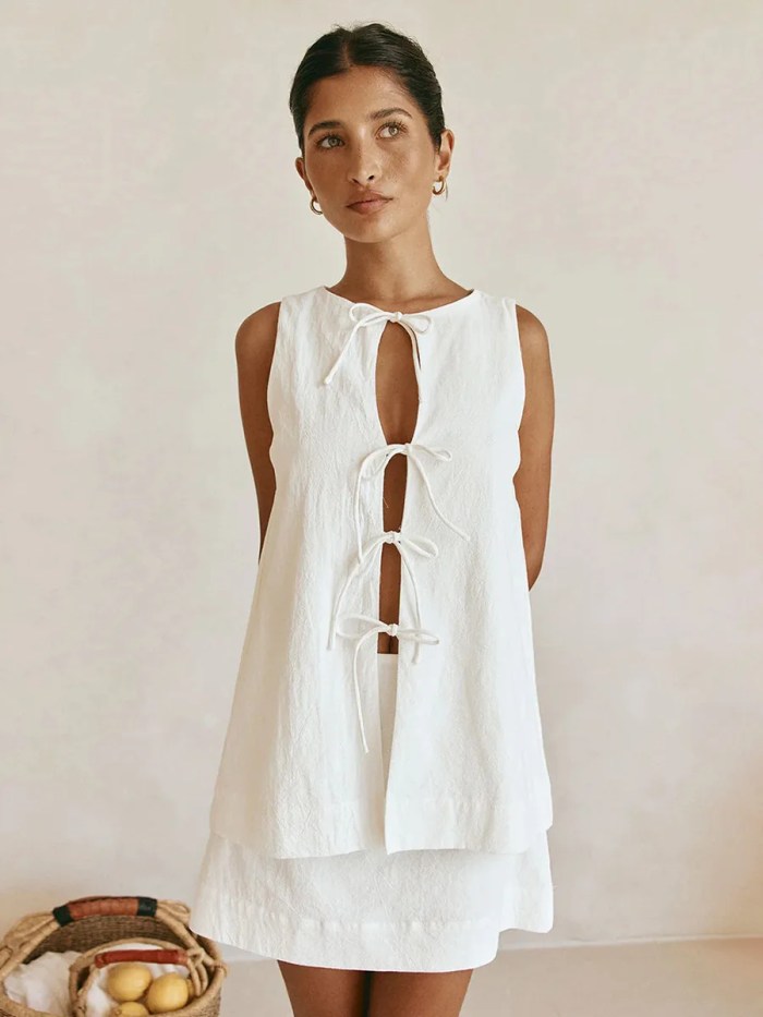 Bornlads 2026 Summer New Sleeveless Top Mini Skirt Set Women's Round Neck Open Front Tie Top A Line Skirt Two Piece Outfit