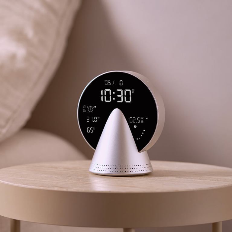 lexon conic radio alarm clock with fm & built in bluetooth speaker alu polish lexon conic radio alarm clock with fm & built in bluetooth speaker alu polish