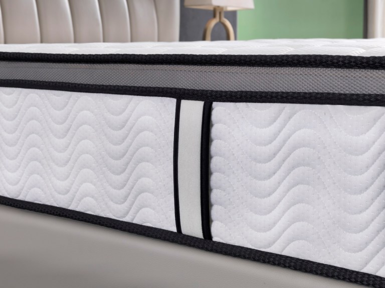 ergopedic mattress 5 zone latex pocket spring mattress in a box 30cm queen white grey black ergopedic mattress 5 zone latex pocket spring mattress in a box 30cm queen white grey black