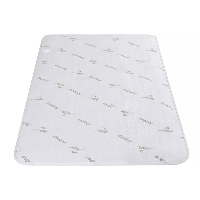 White bamboo mattress protector top view