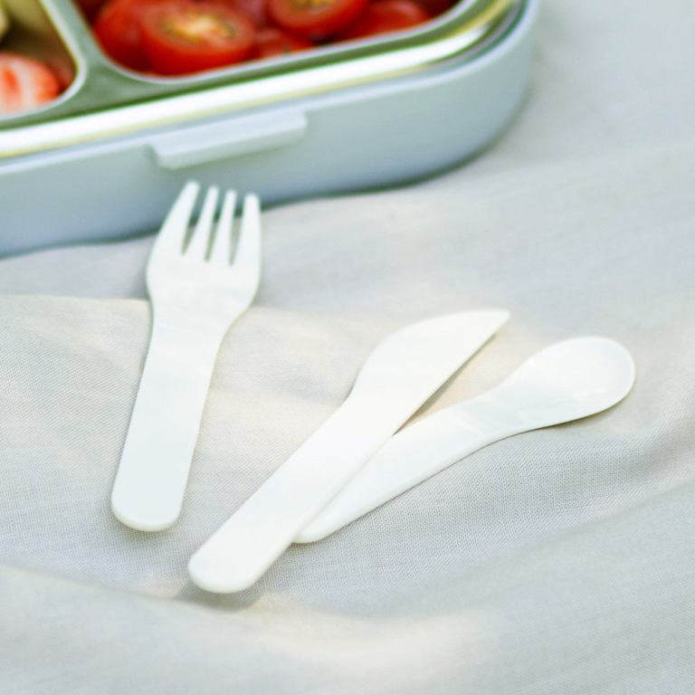 monbento mb pocket plastic cutlery set colour natural monbento mb pocket plastic cutlery set colour natural