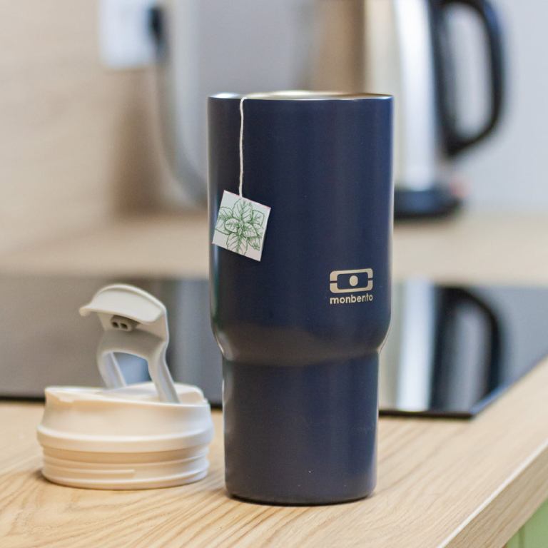 monbento travel mug l blue infinity
