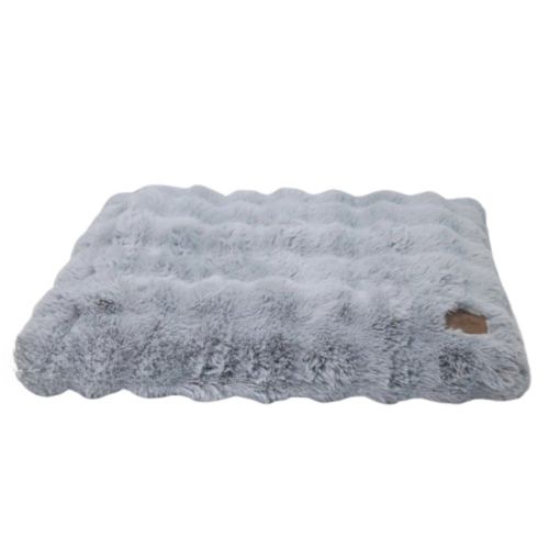 v767 p xd1836 l gy 202602061025 00.jpg Soft grey rectangular fluffy pet bed