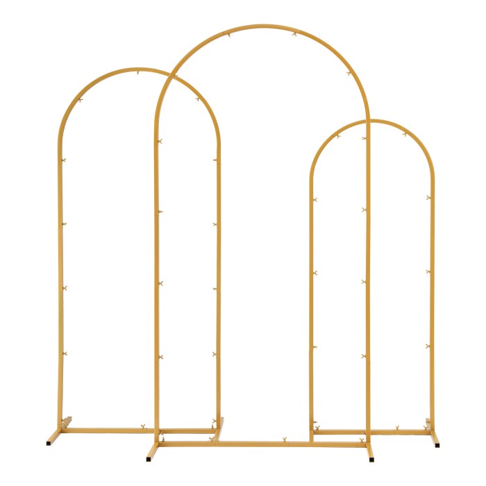 Golden metal backdrop frame with arches.