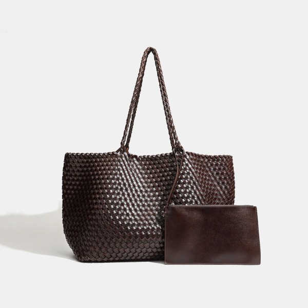 new luxury women shoulder bag lightweight crossbody tote handbag large capacity fashion trend New Luxury Women Shoulder Bag Lightweight Crossbody Tote Handbag Large Capacity Fashion Trend 6