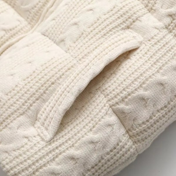 women's beige sleeveless vest jacket knitted solid outwear waistcoat streetwear fashion 2026 inszart coat Women's Beige Sleeveless Vest Jacket Knitted Solid Outwear Waistcoat Streetwear Fashion 2026 Inszart Coat 3
