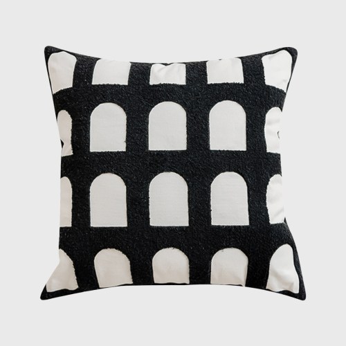 french cushion357.jpg french cushion357.jpg