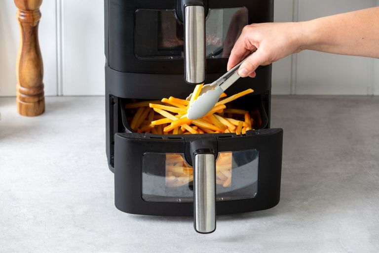 13l dual zone 2300w double stack air fryer with foldable top display