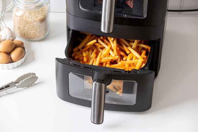 13l dual zone 2300w double stack air fryer with foldable top display