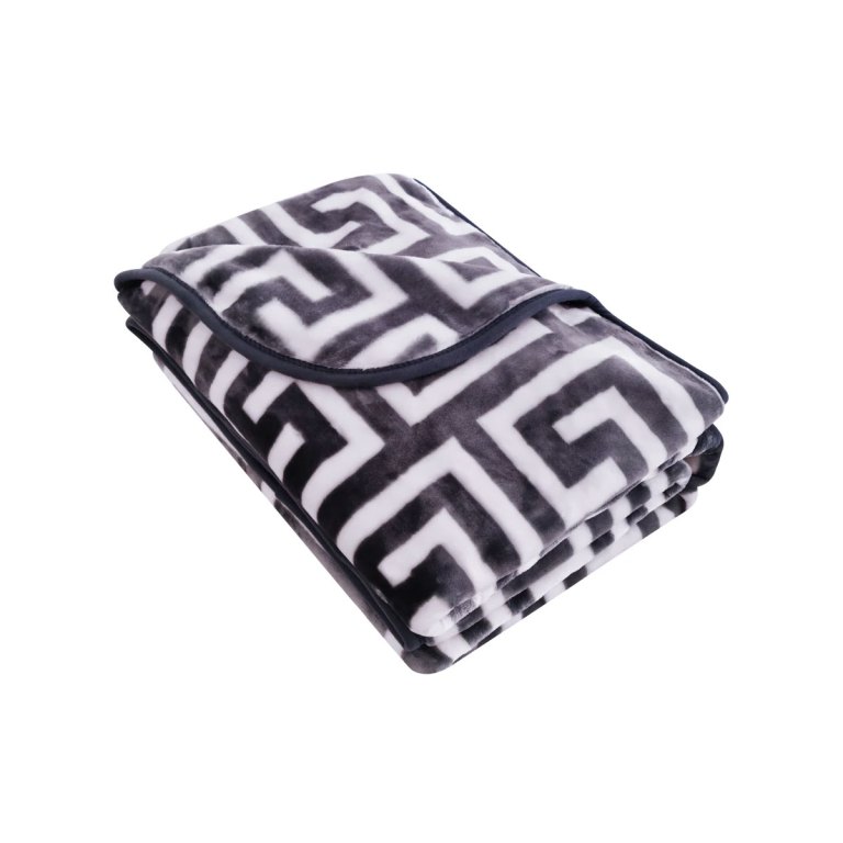v442 idc blanket 800gsmgreekkey charcoal ds 183894 00.jpg