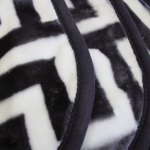 bloomington 800gsm greek key charcoal winter premium quality 1 ply mink blanket double