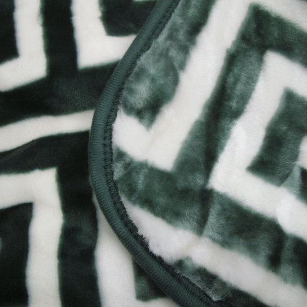 bloomington 800gsm greek key green winter premium quality 1 ply mink blanket queen bloomington 800gsm greek key green winter premium quality 1 ply mink blanket queen