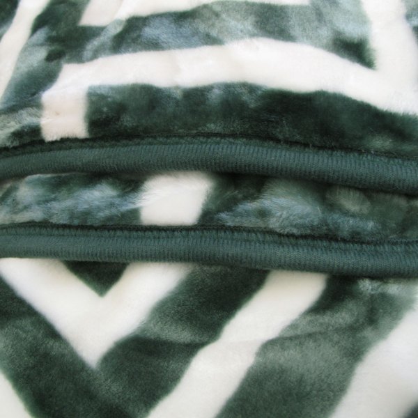 bloomington 800gsm greek key green winter premium quality 1 ply mink blanket queen bloomington 800gsm greek key green winter premium quality 1 ply mink blanket queen