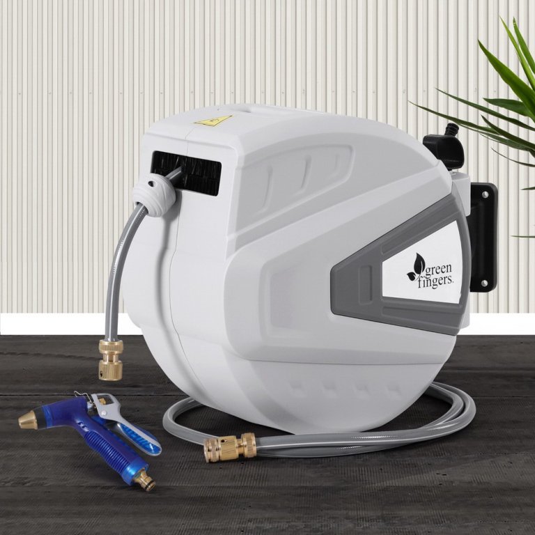 green fingers 30m water hose reel retractable auto rewind wall mount garden spray gun Wall-mounted retractable garden hose reel with spray nozzle