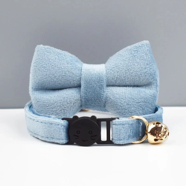 image 1 Light blue cat collar with bow and bell