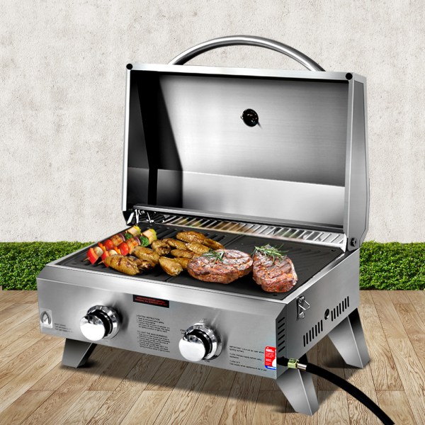 pgb 2b hp ss ab 202502281648 00.jpg Stainless steel gas barbecue cooking steaks and skewers