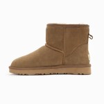 Chestnut suede ankle boot with shearling lining