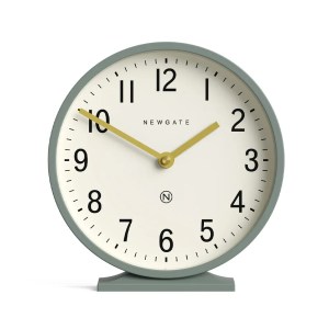 Round Newgate desk clock showing ten past ten