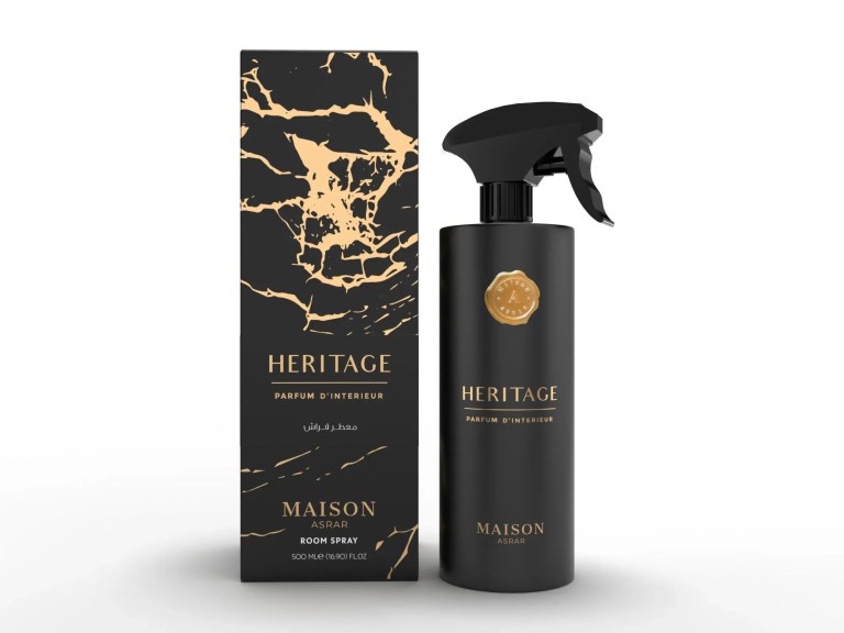 v433 mahertg 00.webp Black and gold Heritage room spray bottle