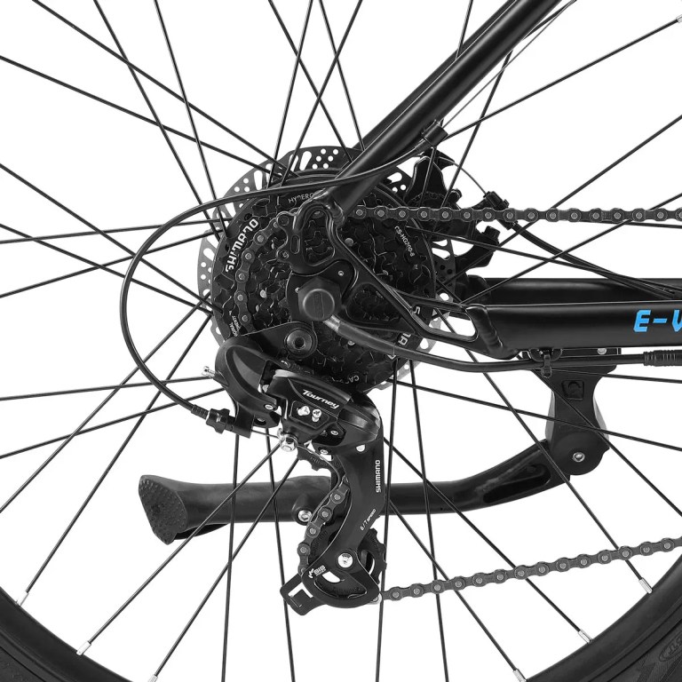progear e vantage 27.5*18 mtb e bike black shadow" Close-up of bicycle rear derailleur and cassette