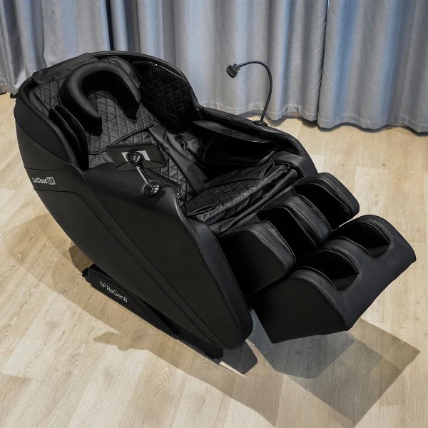 regen8 luxcloud air zero gravity heated massage chair in black Black luxury massage chair with extended footrest