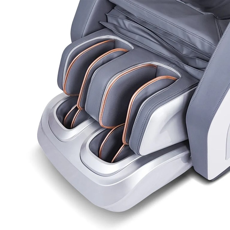 regen8 luxcloud premiere premium zero gravity massage chair with dual sl rollers Close-up of massage chair foot and calf massager