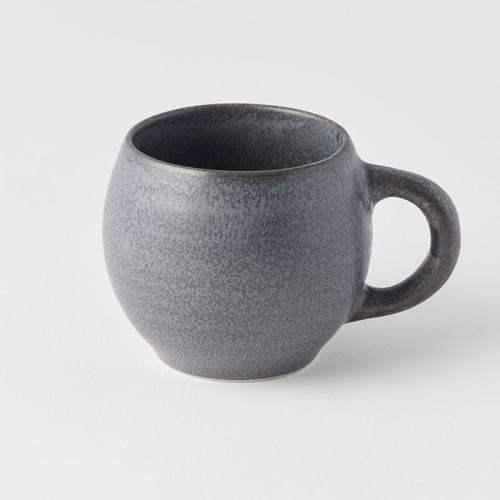 Grey ceramic mug with rounded handle