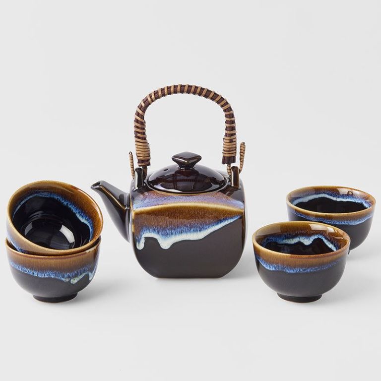 v637 c2826 00.jpg Ceramic teapot and cups with blue glaze