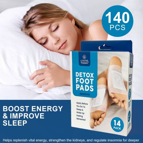 v915 pe0108x10 202603021040 00.jpg Sleeping woman beside detox foot pads box