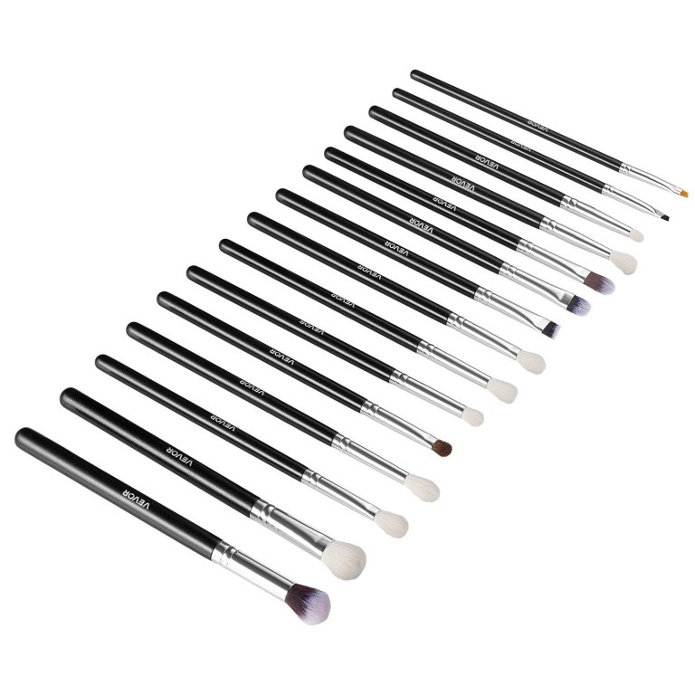 15 piece makeup brush set for foundation blending eyeshadow, professional vegan brushes with soft synthetic bristles, ergonomic wood handle & aluminum ferrule, portable and travel friendly Set of black-handled makeup brushes on white background