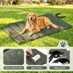 i.pet outdoor dog bed large water resistant washable foldable travel dog mat green Golden retriever on green outdoor dog mat