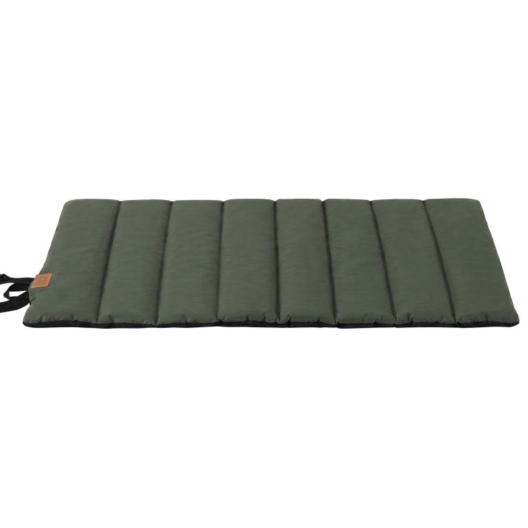 i.pet outdoor dog bed large water resistant washable foldable travel dog mat green Green padded camping mat on white background