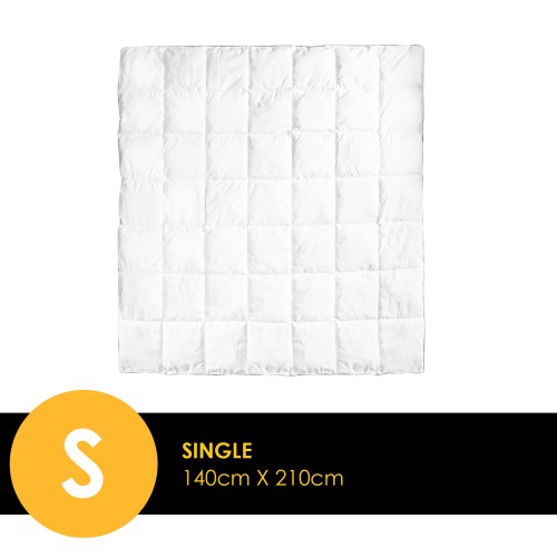 White single quilt 140cm x 210cm
