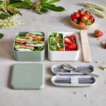 monbento mb square bento box bi colour green Healthy lunchboxes with sushi, salad and strawberries