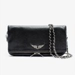v888 elosung29125 202505231311 00.jpg Black leather clutch with silver chain strap