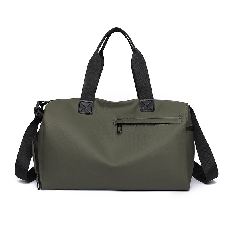 v888 elosung35499 202507021021 00.jpg Olive green duffel bag with black straps