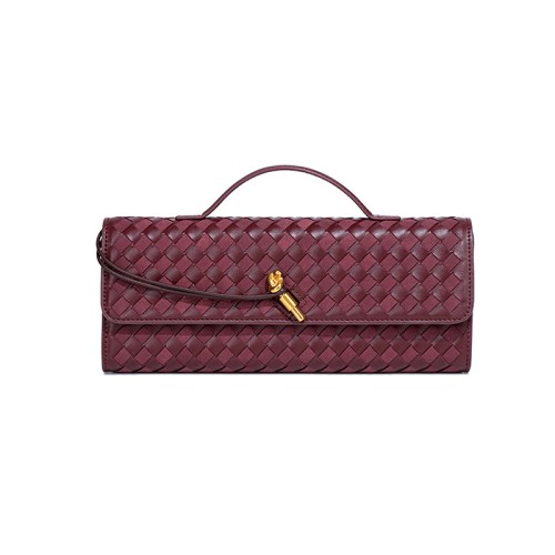 v888 elosung41401 202512091016 00.jpg Burgundy woven leather clutch with gold clasp