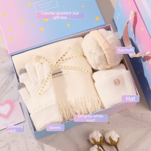 Pastel gift box with winter accessories set