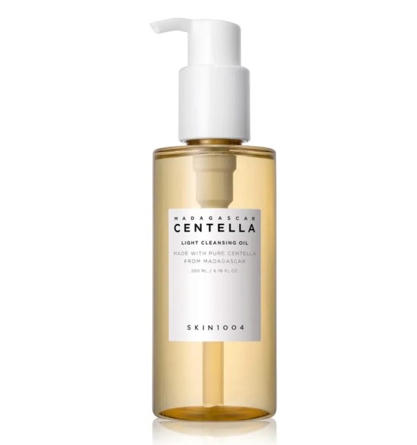 Madagascar Centella Light Cleansing Oil bottle with pump