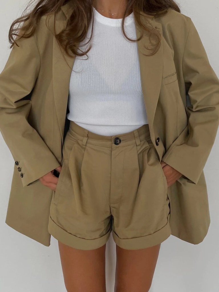 Bornladies Women's Two-piece Suit with Lapel Button Casual Long Sleeved Top and Shorts Set for Daily Commuting and Street Wear 2