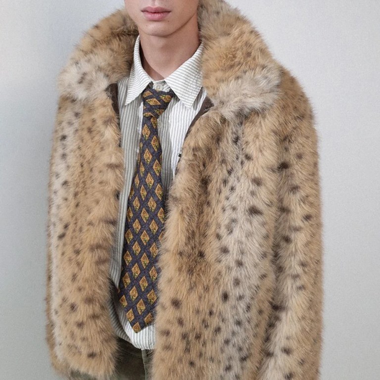 mens faux fur leopard print soft fluffy overcoat winter fashion warm plush heavyweight comfort long coat men's clothing 2026 new Mens Faux Fur Leopard Print Soft Fluffy Overcoat Winter Fashion Warm Plush Heavyweight Comfort Long Coat Men'S Clothing 2026 New 2
