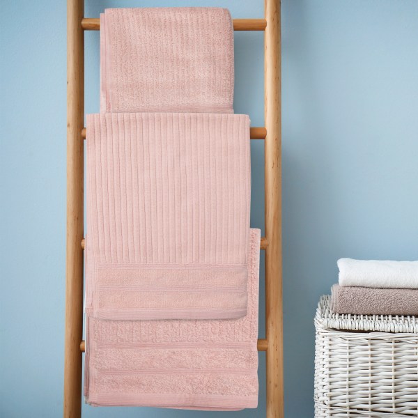 royal comfort eden egyptian cotton 600 gsm 8 piece towel pack blush royal comfort eden egyptian cotton 600 gsm 8 piece towel pack blush