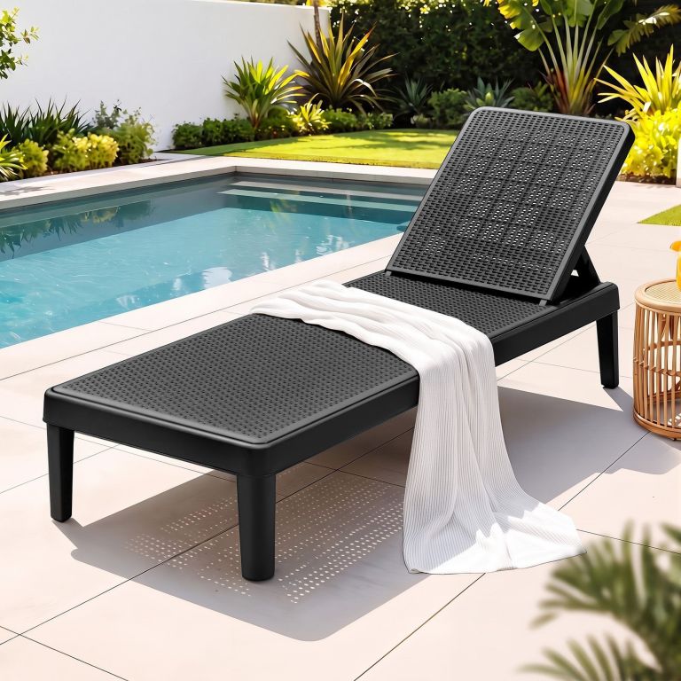 ff lounge pp rat bk 00.jpg