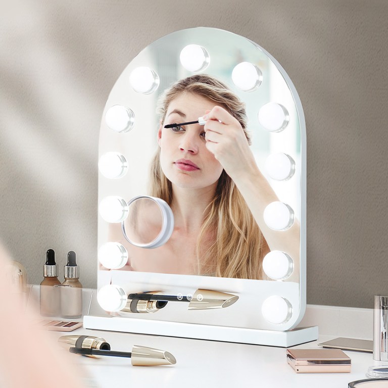 yezi makeup mirror white